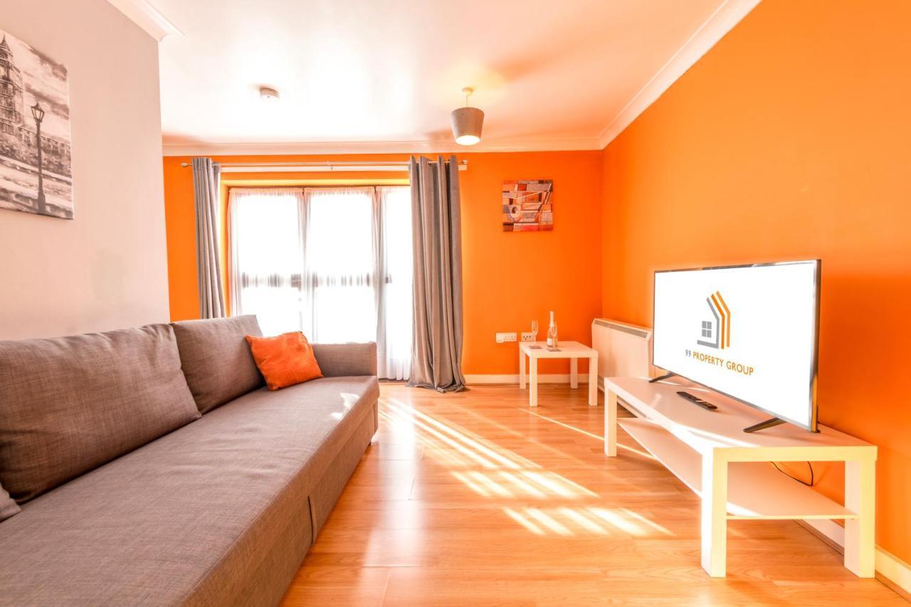 Prime Location - Modern City Apartment! Bristol Exteriér fotografie