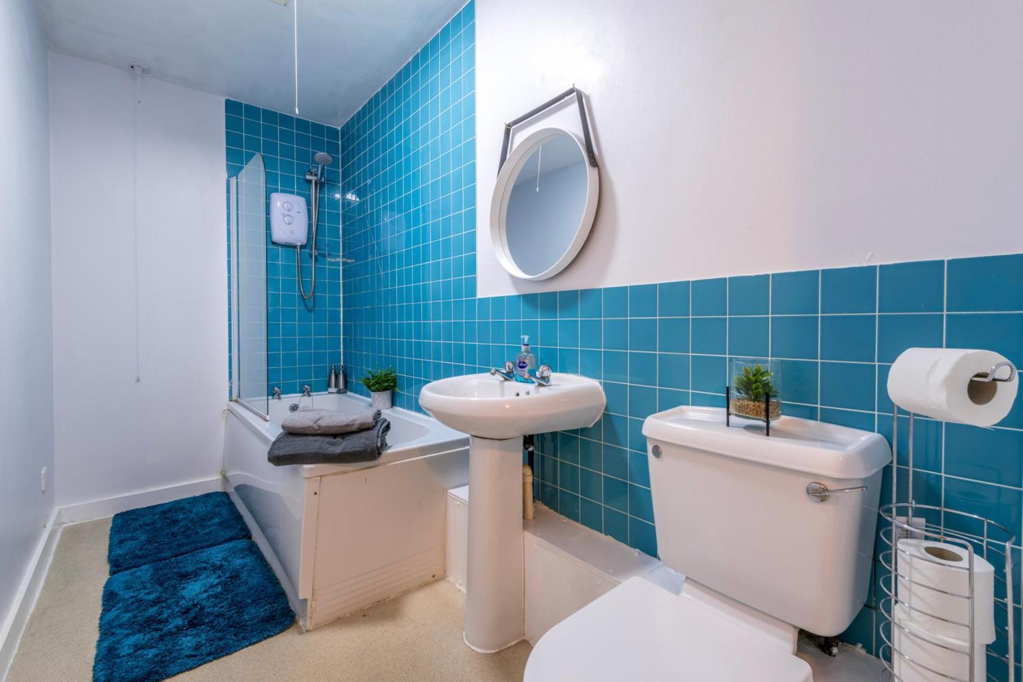 Prime Location - Modern City Apartment! Bristol Exteriér fotografie